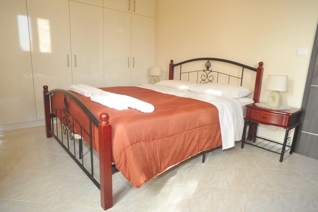 Villa Poulades Гоувия Номер фото