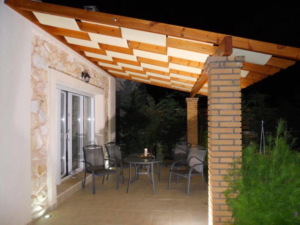 Villa Poulades Гоувия Экстерьер фото