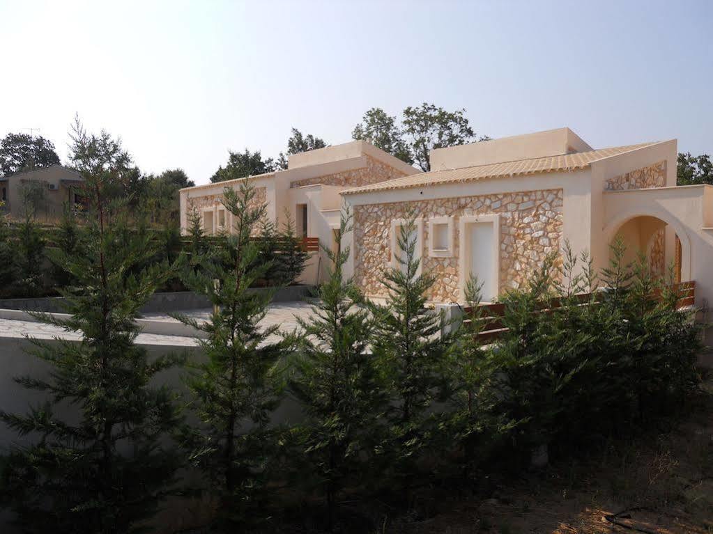 Villa Poulades Гоувия Экстерьер фото