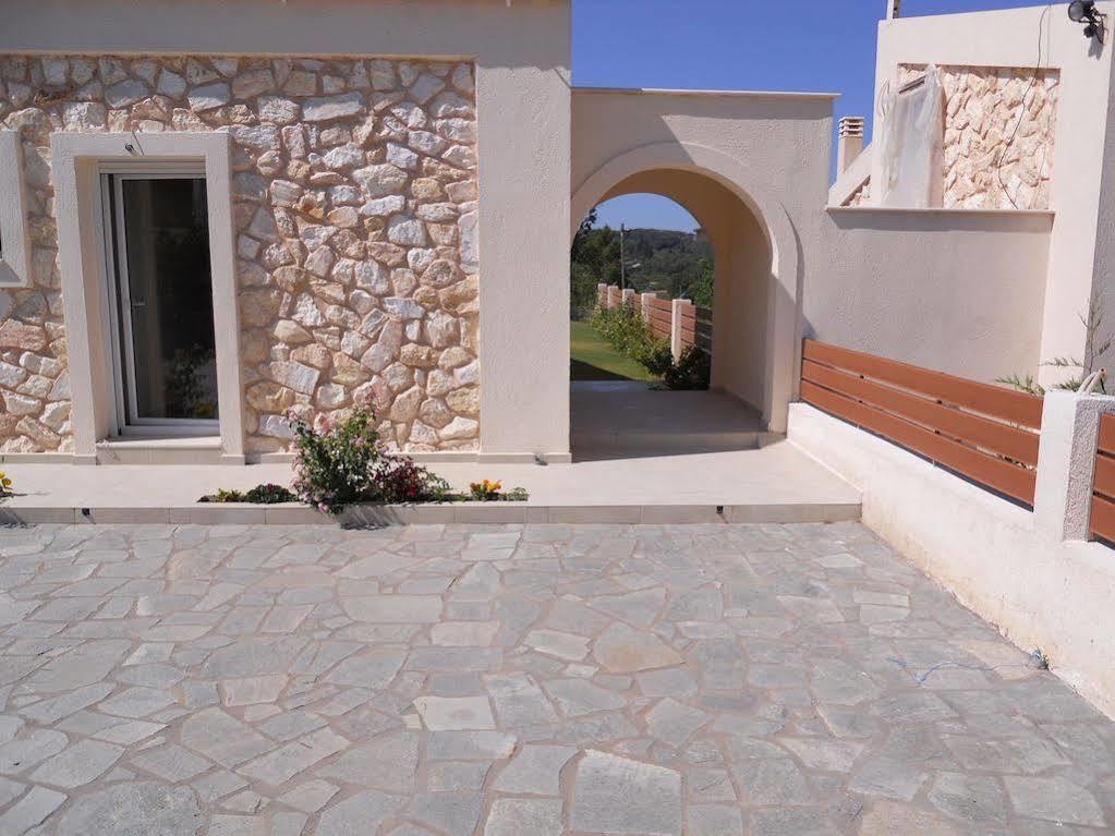 Villa Poulades Гоувия Экстерьер фото